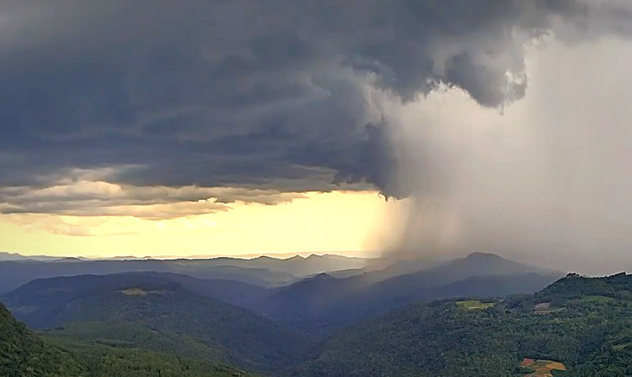 Alerta Meteorol Gico Para Temporais E Chuva Volumosa Em Regi Es Do Rio